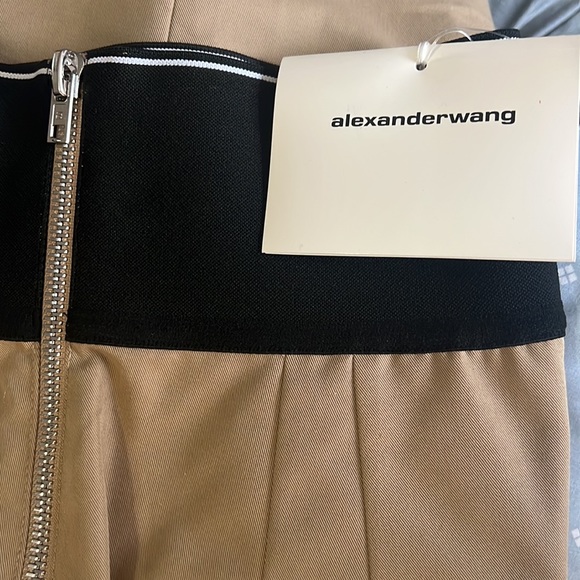Alexander Wang
logo-waistband tailored trousers - Picture 7 of 7